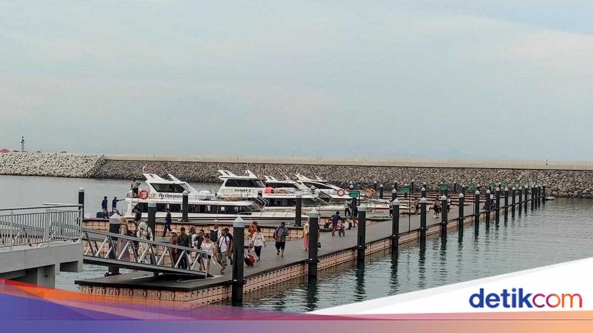 Ferry Crossings Between Nusa Penida-Sanur and Pemenang Temporarily Closed Due to Stormy Weather