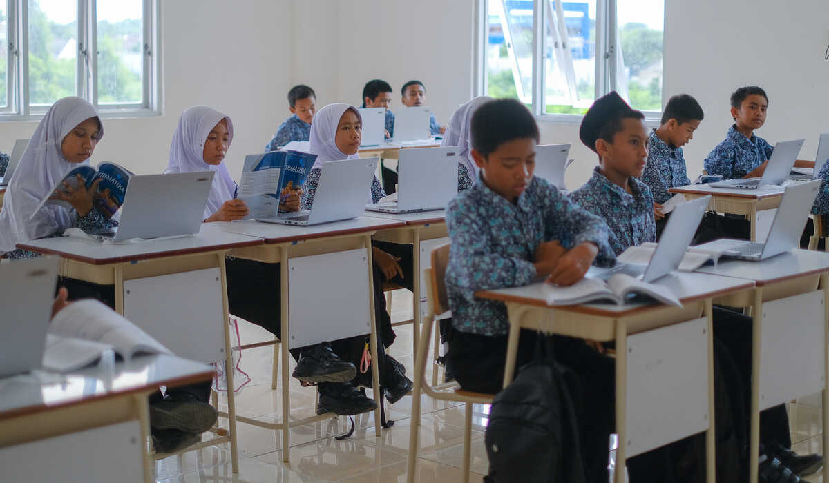 Minister of PPPA Hopes People's Schools Serve as Examples of Child-Friendly Schools