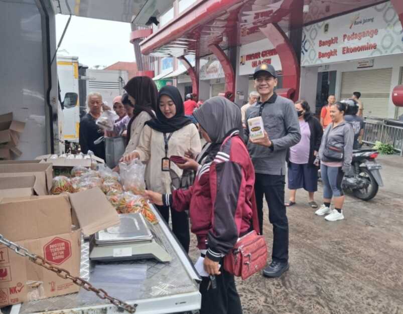 Central Java Province Distributes Subsidised Chillies in 15 Regions to Curb Prices