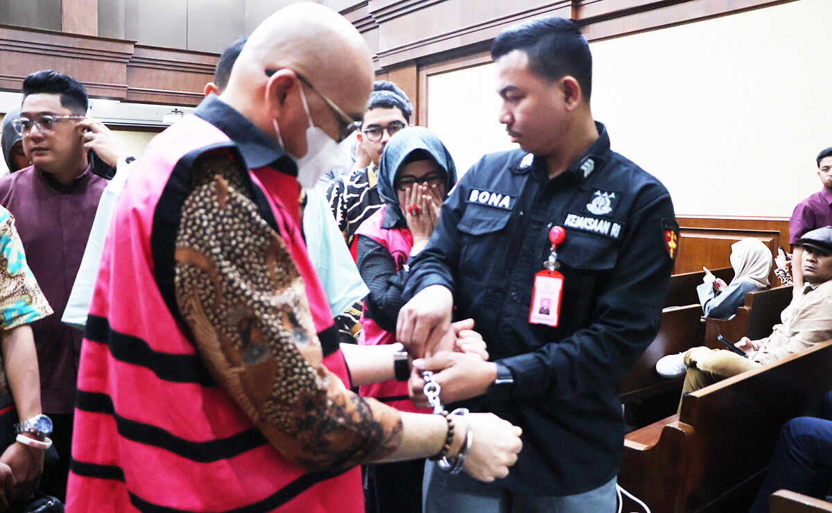 Chromebook Corruption Case: Irregularities in $786 Million Investment Revealed