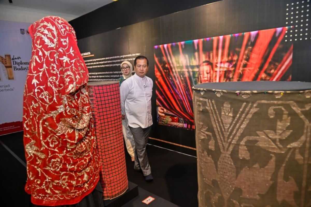 Cultural diplomacy of the NTB Museum yields official invitation from Australia