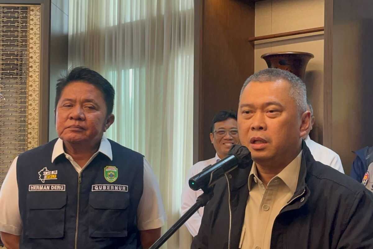 Minister of Transportation prepares additional flights for the 2026 Eid al-Fitr travel period