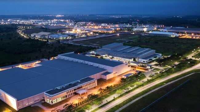 TLKM Able to Invest Heavily, ISAT and EXCL Burdened by Debt