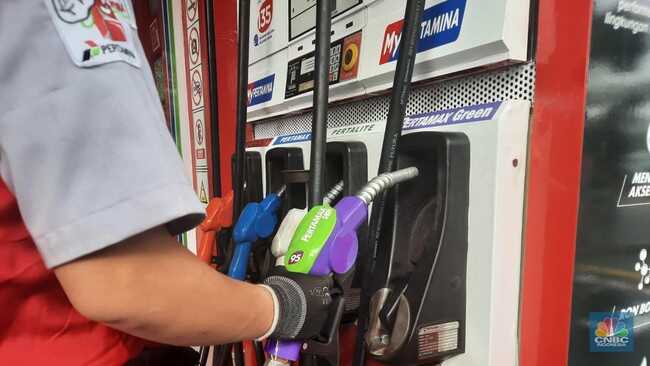 Customers Can Get Promotions When Buying Pertamax Green 95 at Pertamina Gas Stations, Here's How
