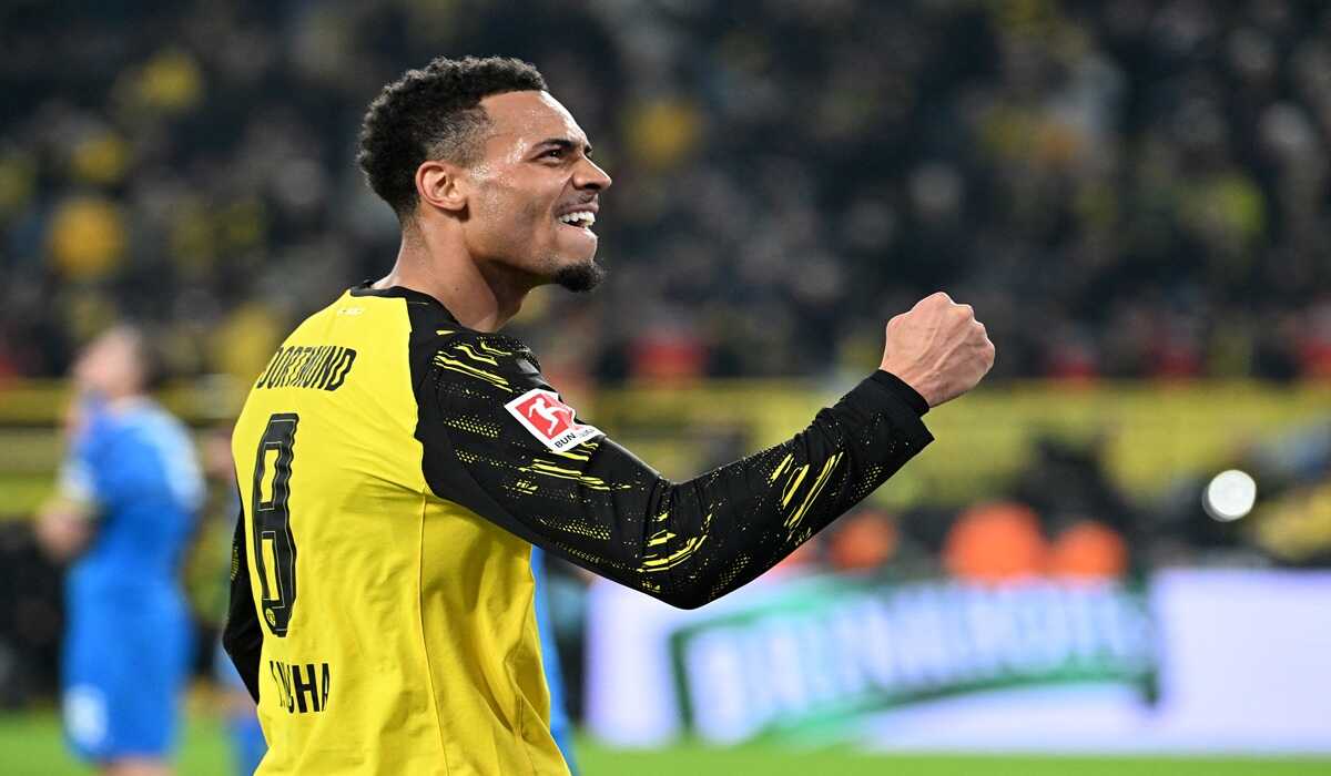 Manchester United and Chelsea Compete for Felix Nmecha: Borussia Dortmund Set Price at IDR 1.1 Trillion