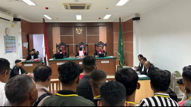 Prosecutors Maintain Death Penalty Demand for Crew Members Caught with 2 Tons of Meth, Despite Criticism from the DPR RI