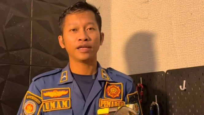 Firefighter Threatened After Creating Content About Helmets