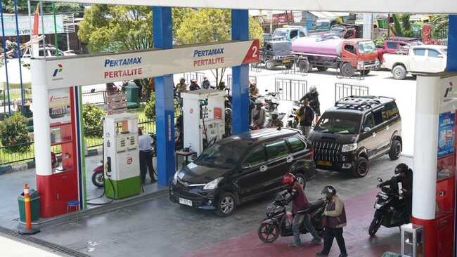 Customers Can Get Discounts on Pertamax and Other Fuels at Pertamina ...