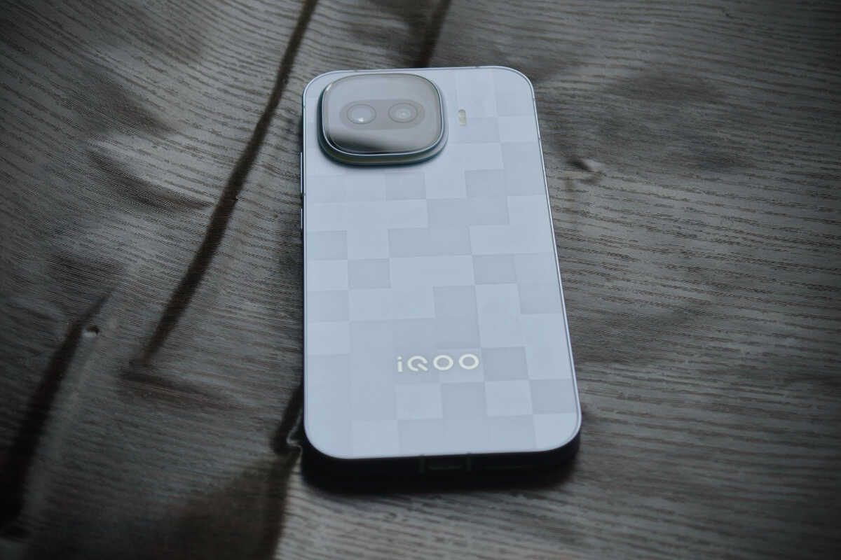 iQOO 15R Gaming Phone Specifications and Price in Indonesia