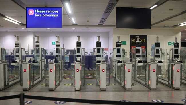 UK Warns Dual Nationals: Entry May Be Denied From February 25th