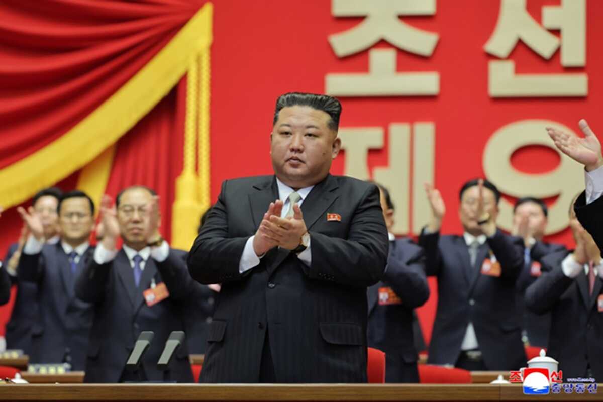 Kim Jong Un Signals Potential for Peace with US, but Rules Out Relations with South Korea
