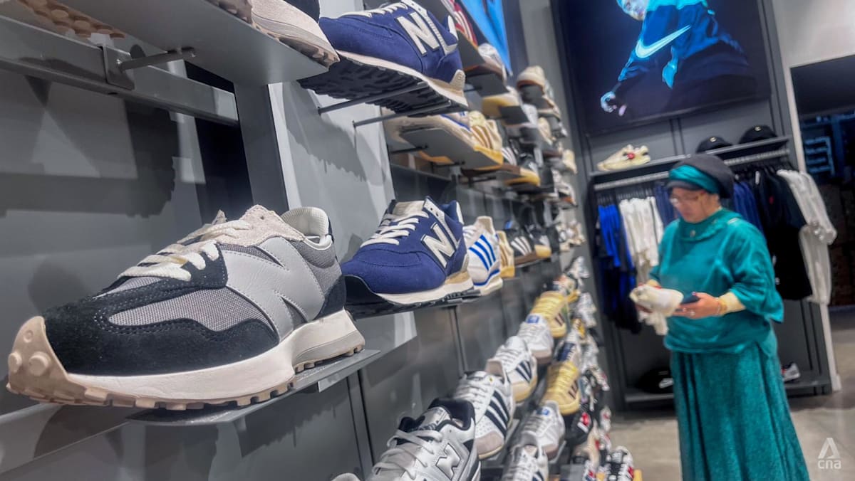 Southeast Asia caught between relief and new risks after US court strikes down Trump tariffs