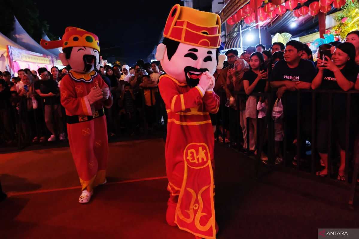Opening of the Cap Go Meh Festival in Pontianak