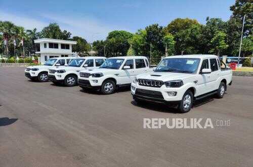 Tracing the Unloading of Mahindra Scorpio Pickups in Tanjung Priok