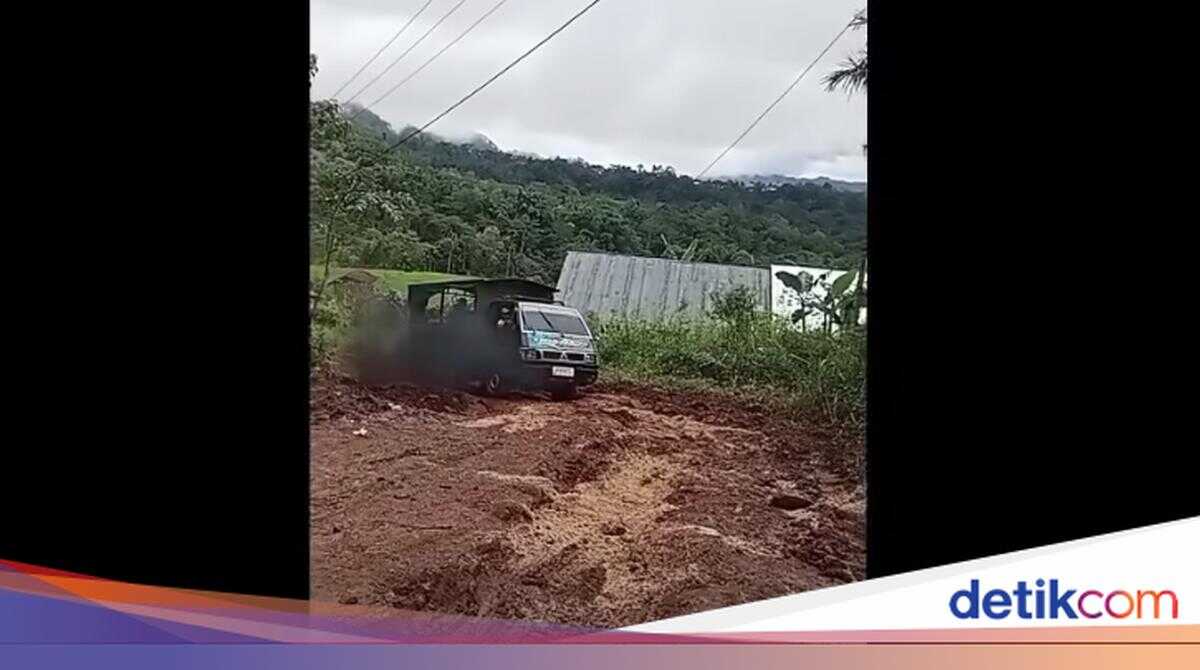 Patient Dies in Back of Pickup Truck on Way to Health Centre Due to Bad Roads