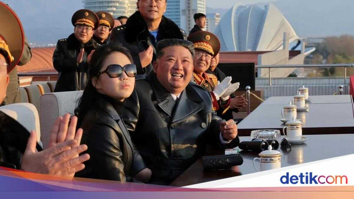 Kim Jong Un Appoints His Young Daughter as Director-General of North Korea's Missile Administration