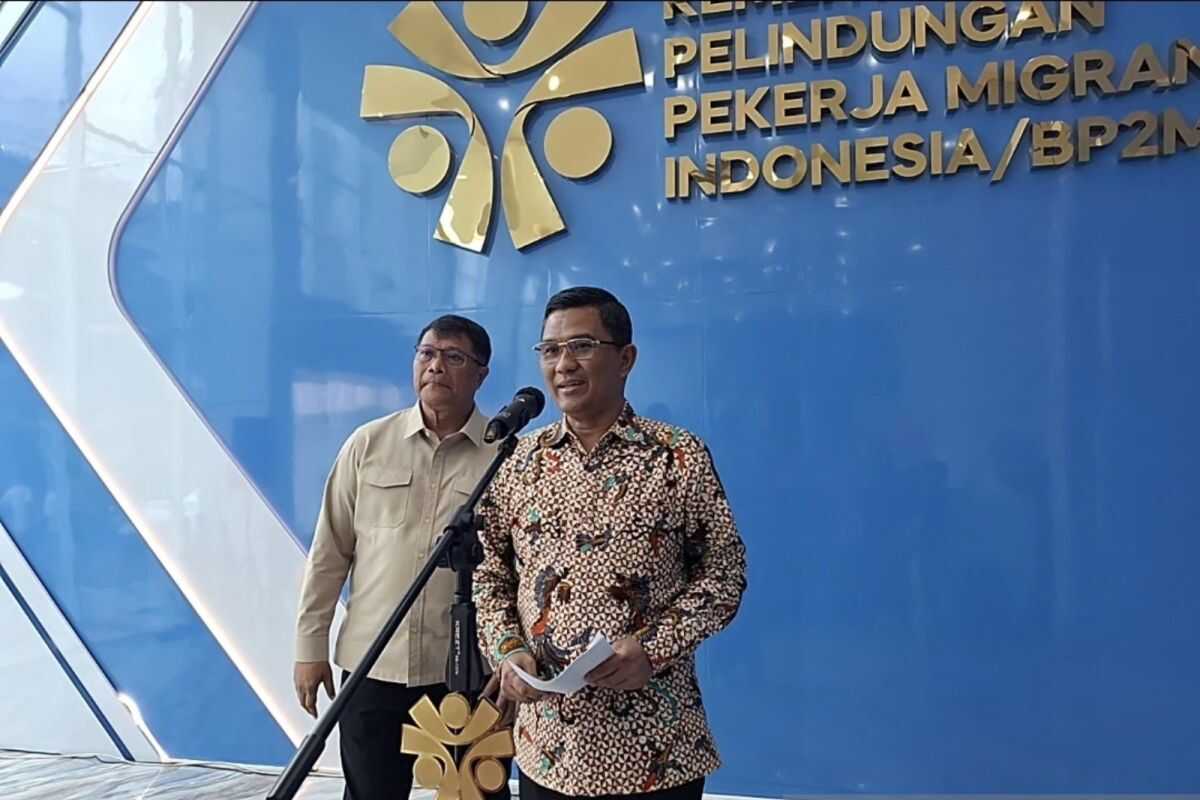 KP2MI investigates the practice of placing workers in different job roles than promised