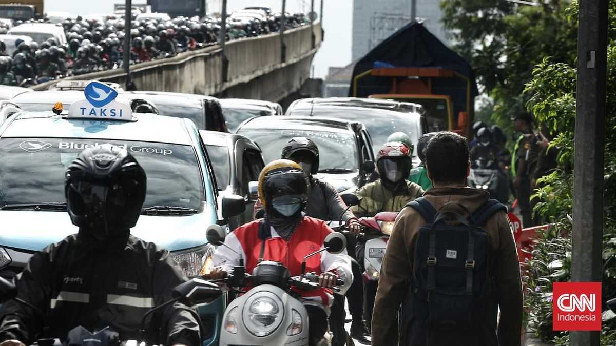 PDIP Faction in the Jakarta DPRD Highlights Traffic Congestion Caused by the Latumenten Flyover Project in West Jakarta