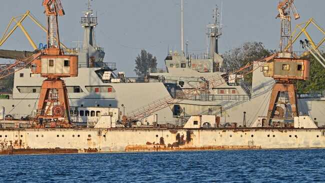 Cuban Forces and US Vessel Exchange Fire at Sea, Casualties Reported