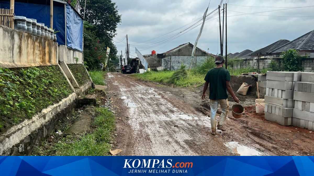 Developer Responds to Bedahan Residents' Protests, Acknowledges Road Damage Caused by Truck Activity