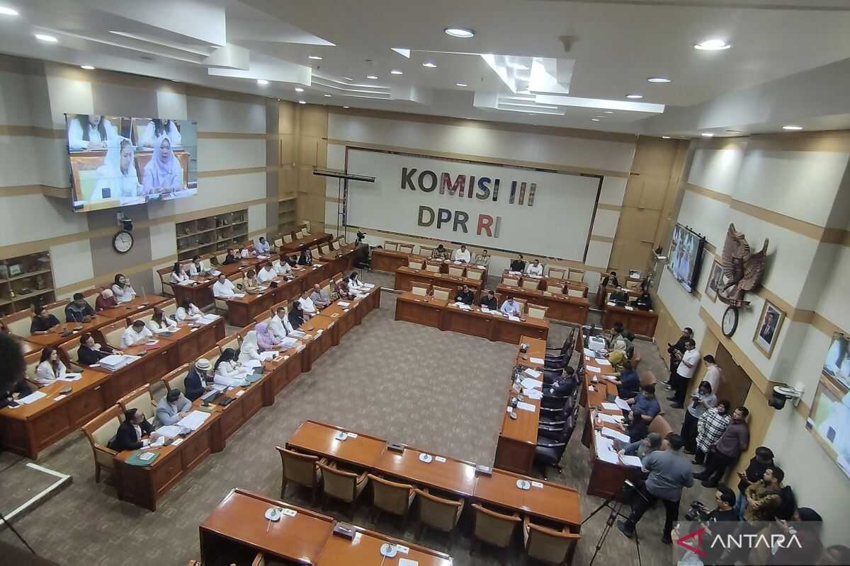 Indonesian lawmakers convene hearing as prosecutors seek death penalty in Sea Dragon methamphetamine case