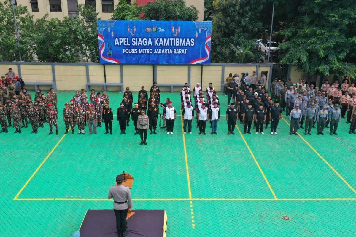 West Jakarta Police collaborate with community organisations to maintain security during Ramadan