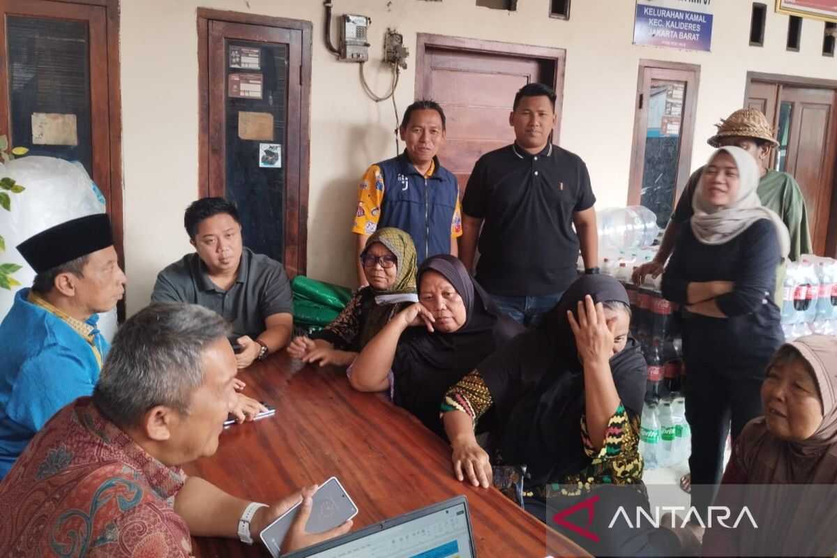 Due to Full Capacity, Relocation of Residents from West Jakarta to Other Areas