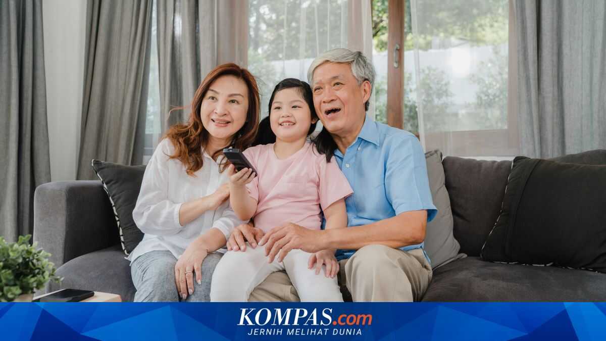 Why Grandparents Who Were Once Strict with Their Children Are Now More Affectionate Towards Their Grandchildren?