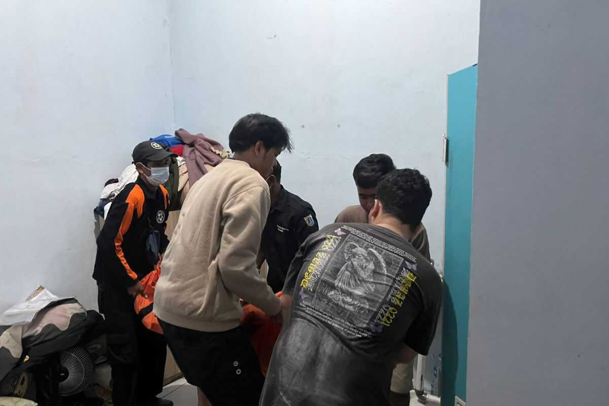 Cause of death of married man who hanged himself in North Jakarta being investigated