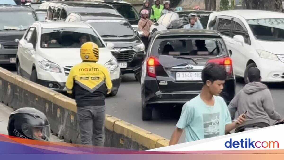 Reckless Driver Arrested in Central Jakarta After Dangerous Driving Spree, Passengers Remain Calm