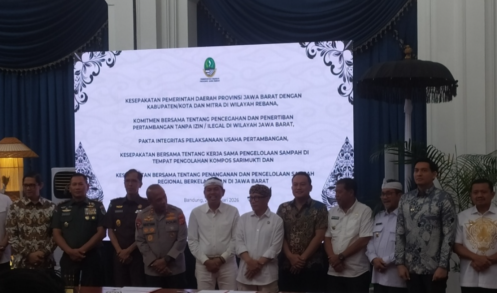 Dedi Mulyadi: Flooding in Karawang Caused by Collapsed River Embankments