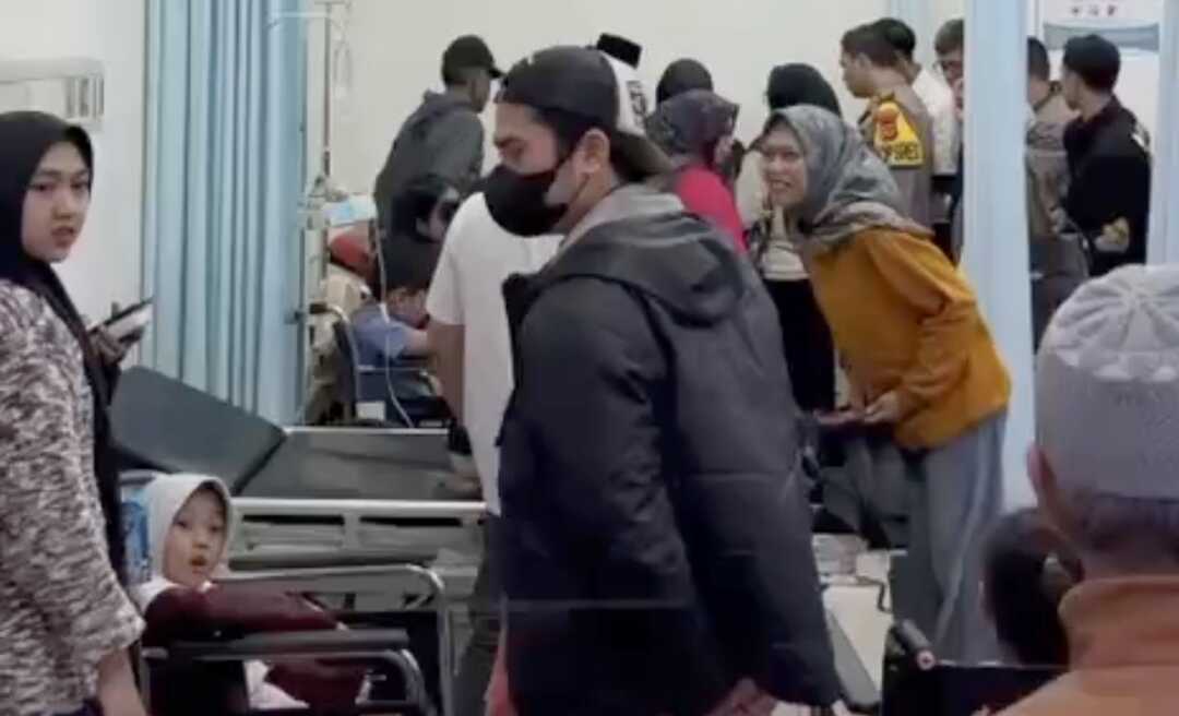 Dozens of Elementary and Middle School Students in Cimahi Suspected of Food Poisoning from MBG