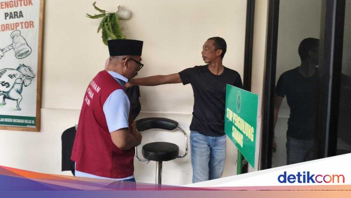 Two Defendants in Child Prostitution Case in West Lombok Face Seven-Year Prison Sentence