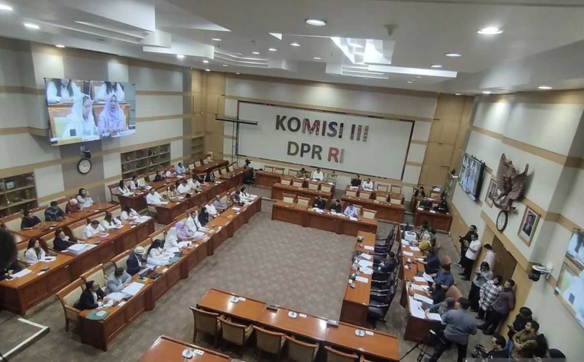 DPR Questions Legal Disparities: Crew Member Faces Death Penalty, Alleged Mastermind of 2-Ton Drug Smuggling Remains at Large