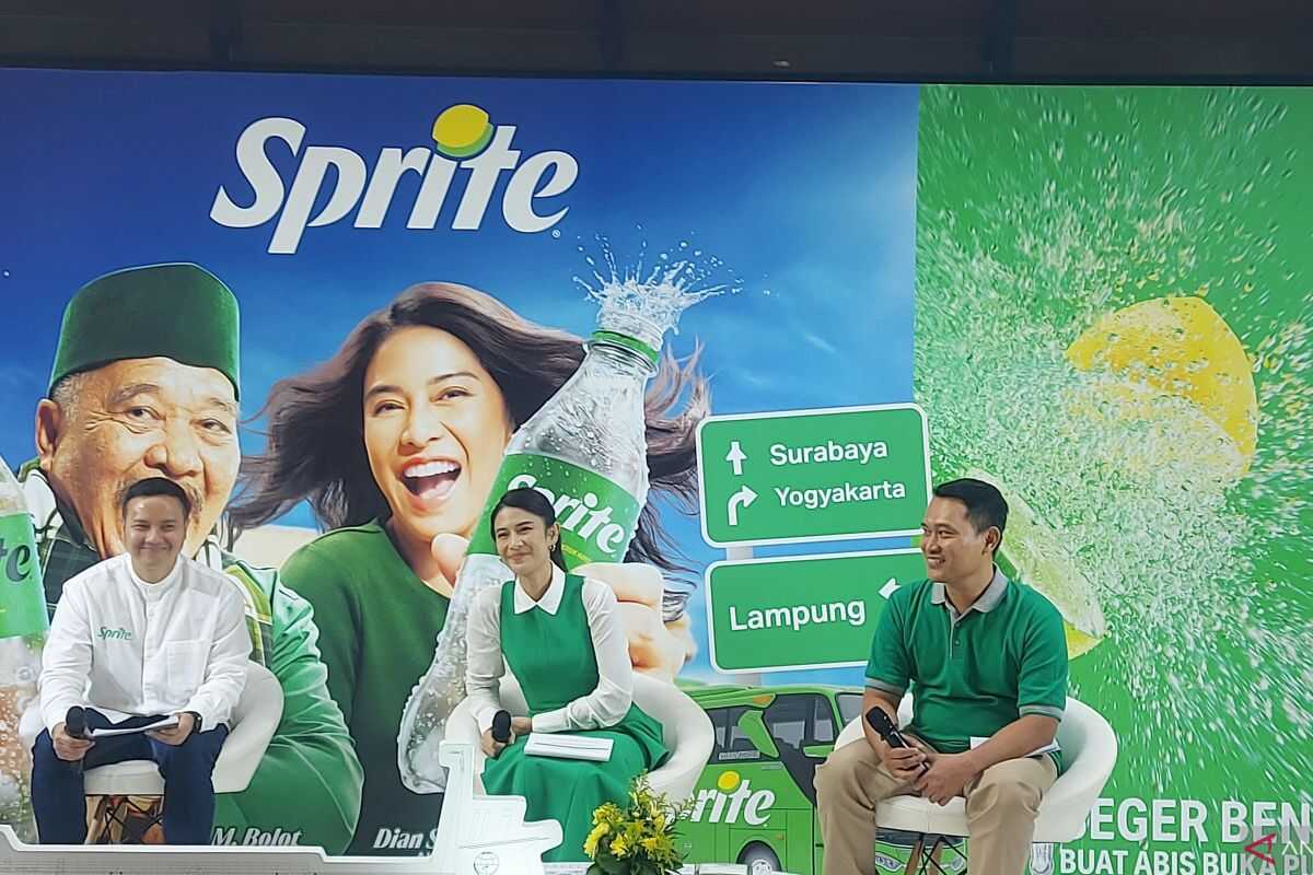 Dian Sastro Supports Promotion of Small Shops Through AI-Based Digital Advertising