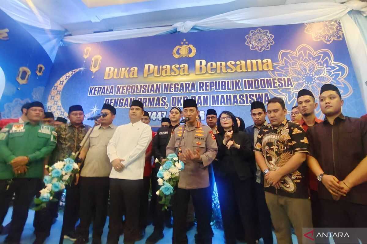 National Police Chief Hosts Iftar Event to Foster Unity with Community Organisations and Students