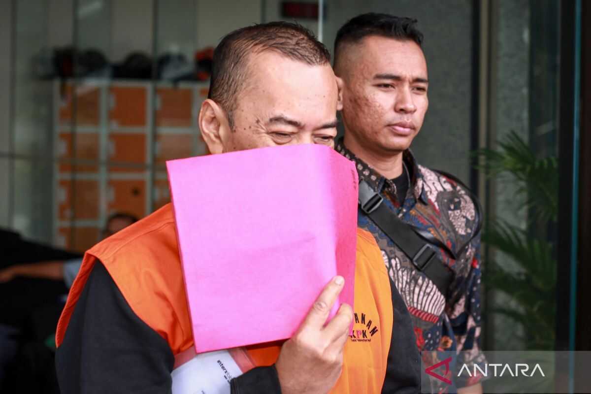 KPK Arrests Budiman Bayu Prasojo, a New Suspect in the Counterfeit Goods Case