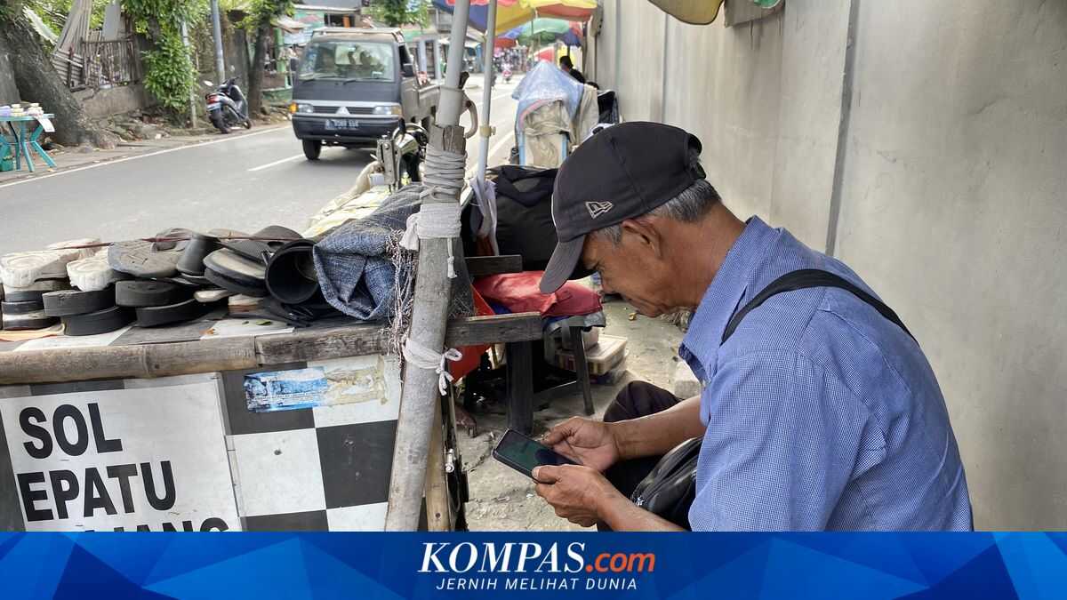 A Portrait of a Street Shoe Repairman: Unstable Income, Required Payments to Local Organisations