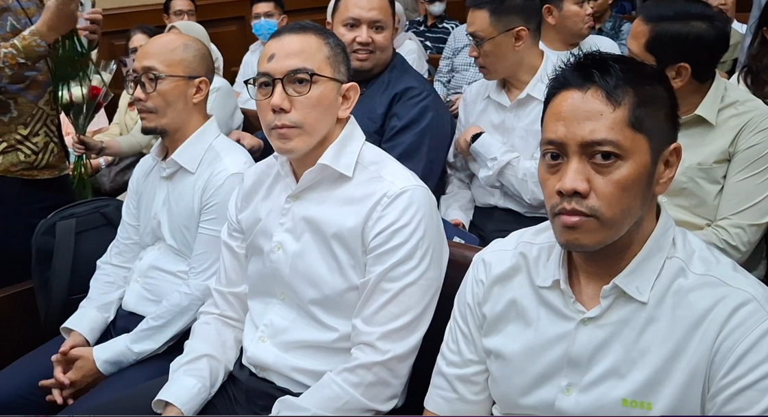 Three Defendants in Pertamina Corruption Case Await Verdict at the Central Jakarta District Court