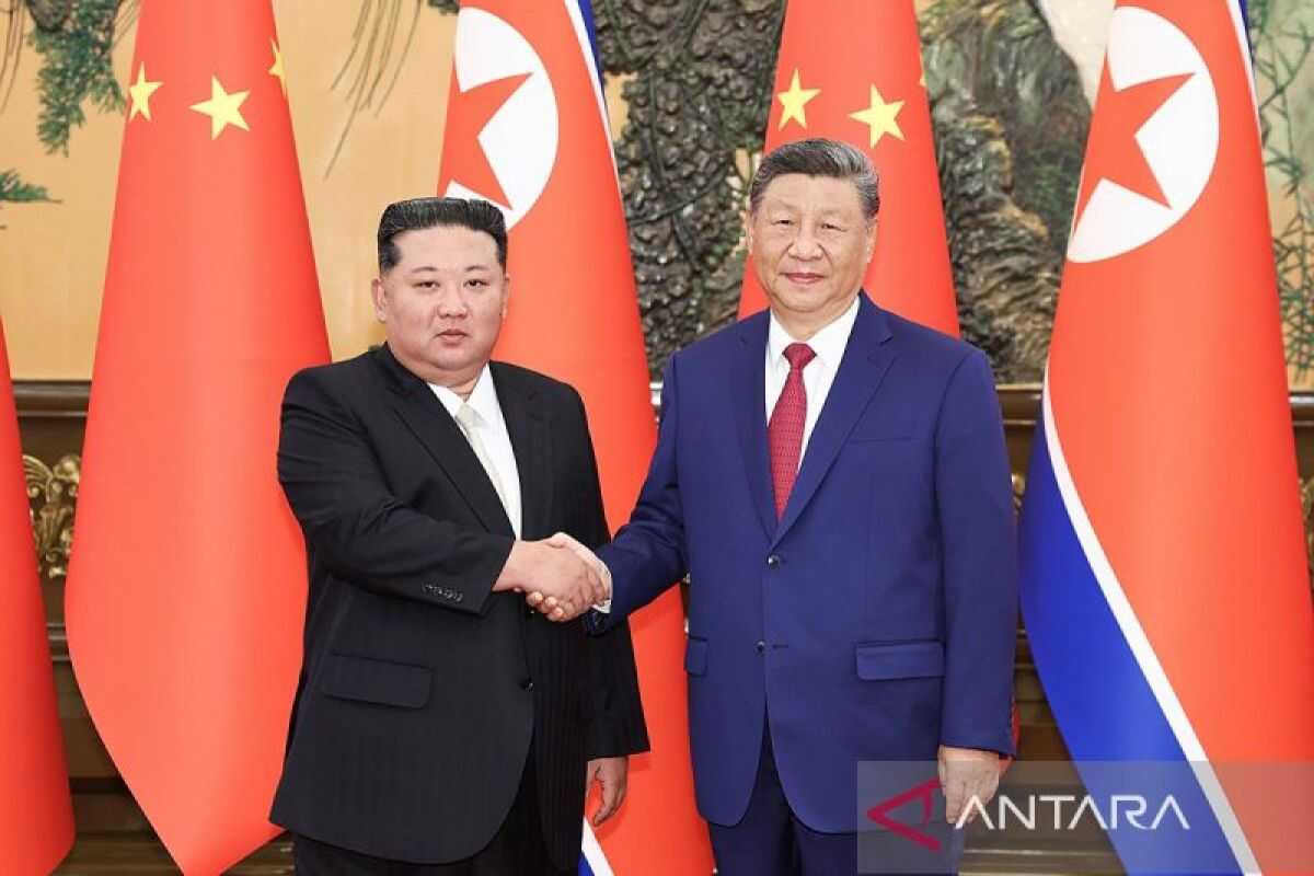 Kim Jong Un opens door to dialogue with US, China monitors situation