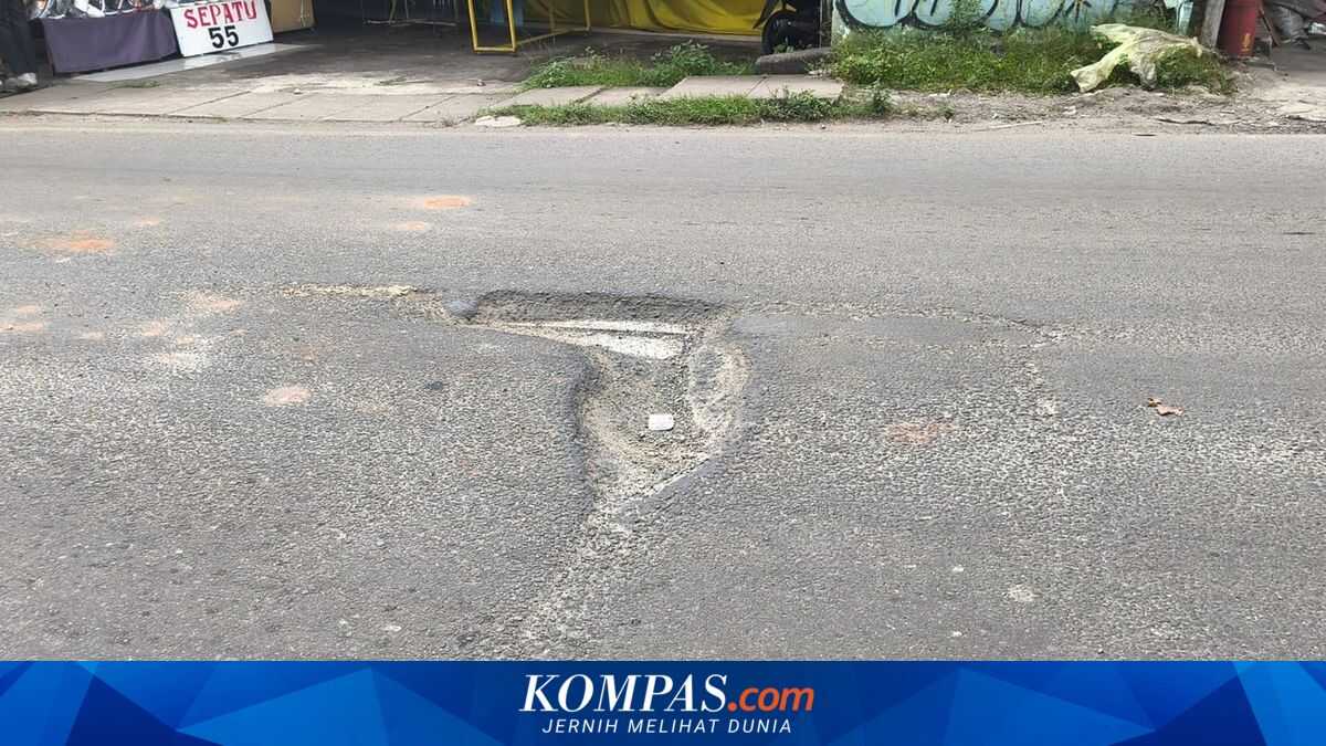 Otista Raya Road in Ciputat Still Has Potholes, BPJN Promises Further Repairs