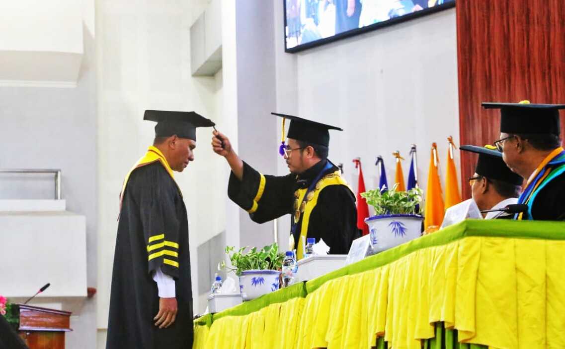 East Nusa Tenggara Vice Governor Officially Awarded Doctorate with Honours