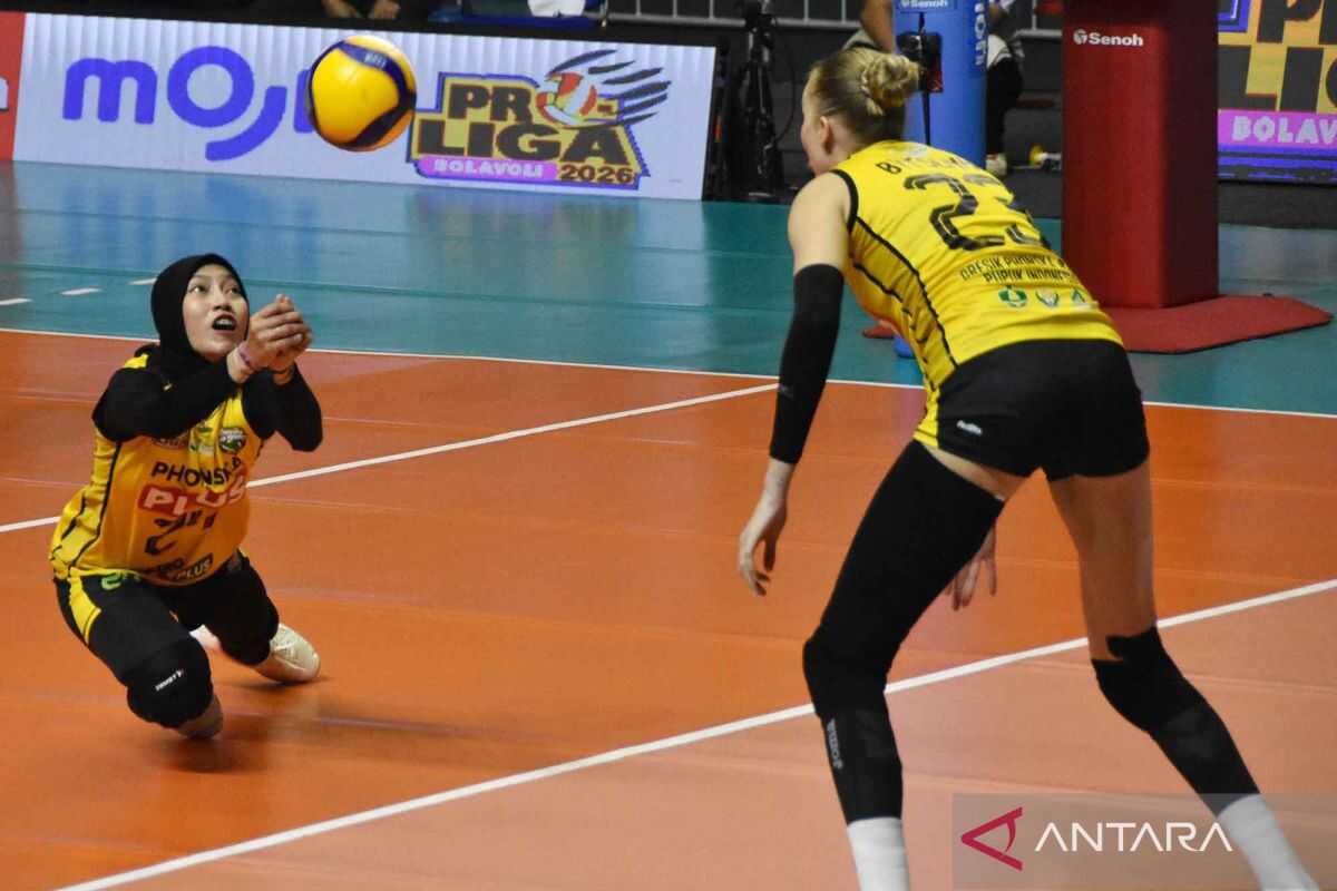 Phonska Plus Dominates, Defeats Pertamina Enduro in Straight Sets