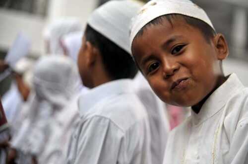 Ramadan Social Campaign: Sharing with Orphans through Bread