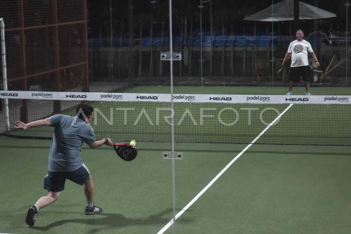 Pramono instructs strict action against padel courts lacking building permits