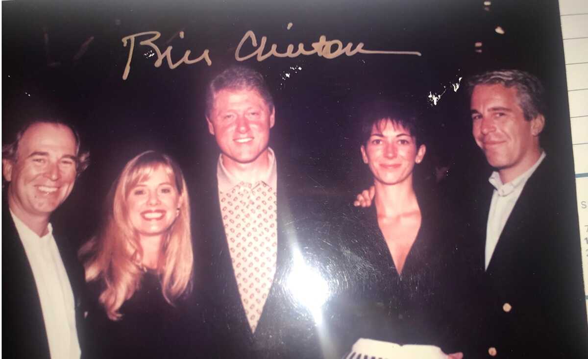 How Ghislaine Maxwell Brought Bill Clinton into the Epstein Circle
