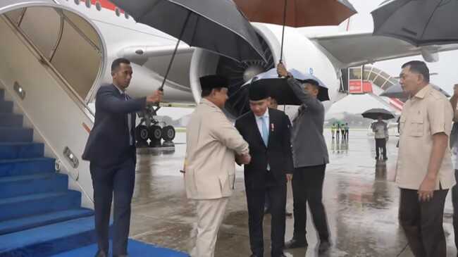 Prabowo Returns Home After Visits to US, UK, Jordan and UAE