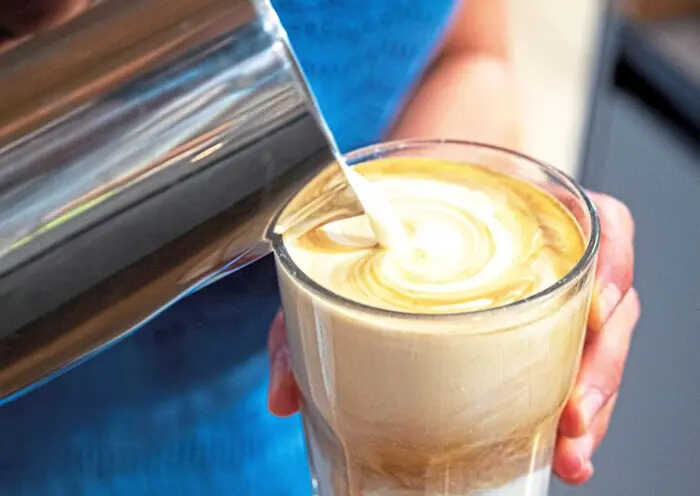 The Secret to Preserving Memory: Coffee and Tea Said to Reduce Dementia Risk