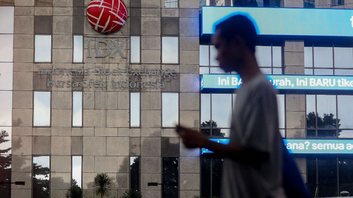 Eight Companies Queuing for IPO on Indonesian Stock Exchange, Dominated by Basic Materials Sector