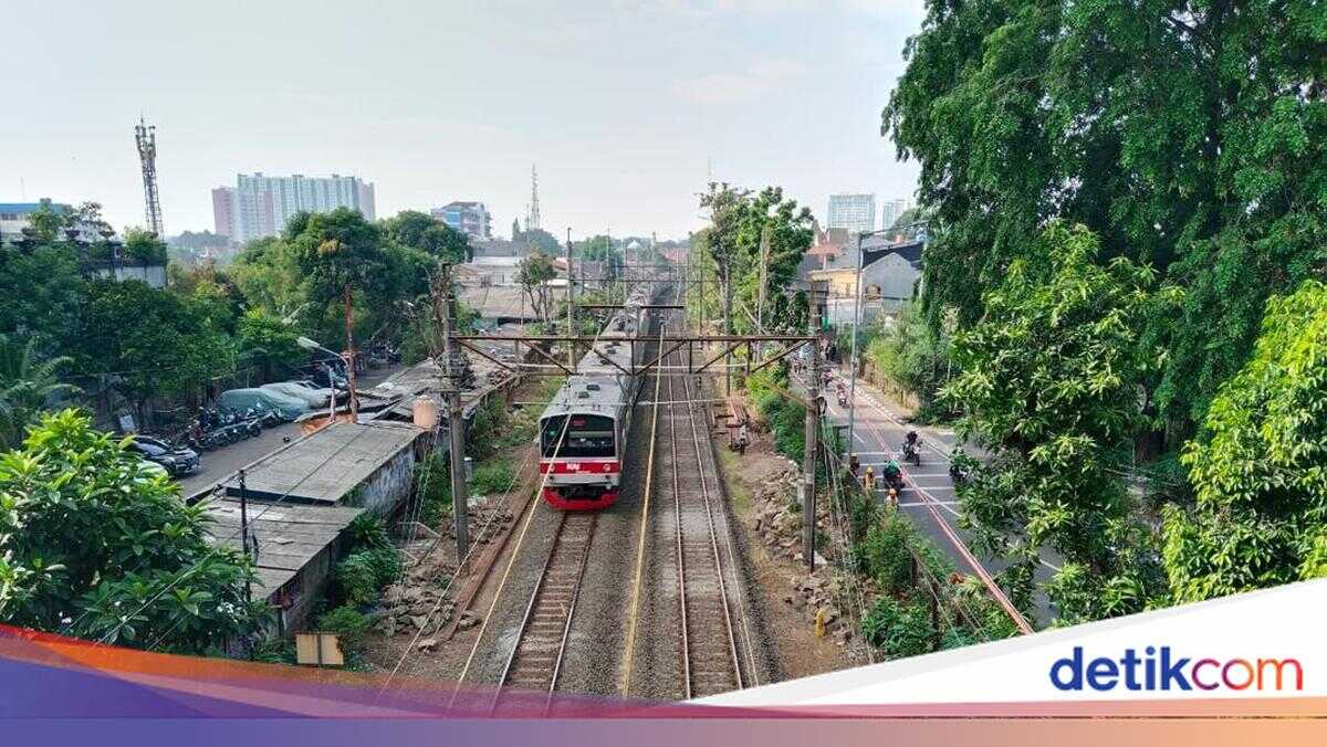 KCI Investigates Report of Alleged Sexual Harassment on Jakarta Kota-Bogor KRL Route